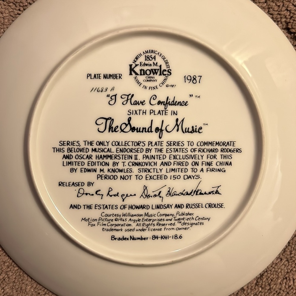 Collector Plate - Picture 2 of 2